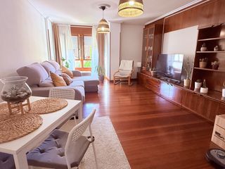 Flat  Casar - bo casar 24. Piso impecable en cabezon de la sal