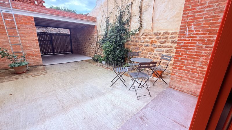 Foto e08927c5-b41d-4dbb-a03e-bd269d6233cc. Alquiler casa pareada en ontoria - bo ontoria 20 alquiler temporal chalet con jardin en ontoria, en Cabezón de la Sal