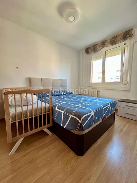 Foto ffdc53a4-4ac3-4db6-9c83-d8180c7a8c4c. Appartement avec chauffage dans La Roureda Sabadell