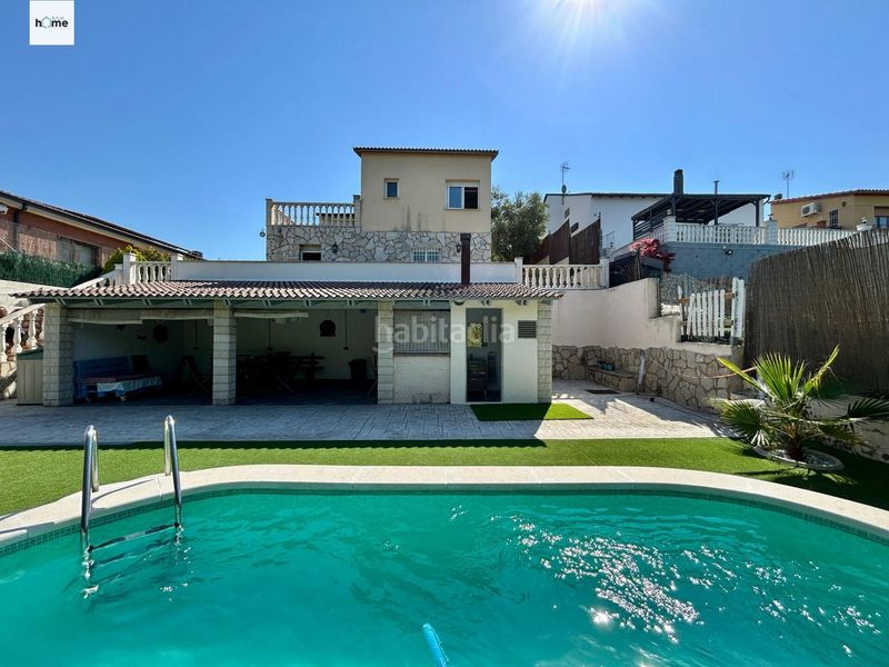 Foto 4ca5503a-6f57-47f6-97c1-1860679efa98. Casa amb calefacció piscina a Masquefa