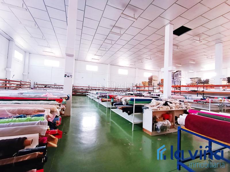 Foto 806ca046-4d13-42c4-90e9-45173d3dd3eb. Nau industrial a Alameda