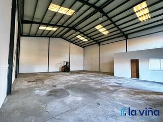 Nau industrial a Zona de la Vega. Ref: 141123651 se vende nave en mollina (málaga)