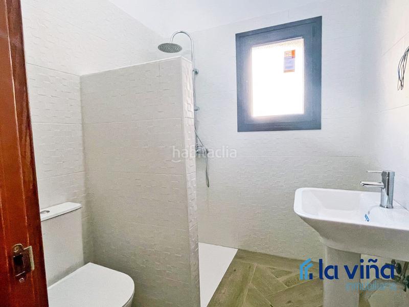 Foto 8834274a-6e7c-4fe7-bedb-f42a618b67a0. Casa amb xemeneia a Villanueva De La Concepción