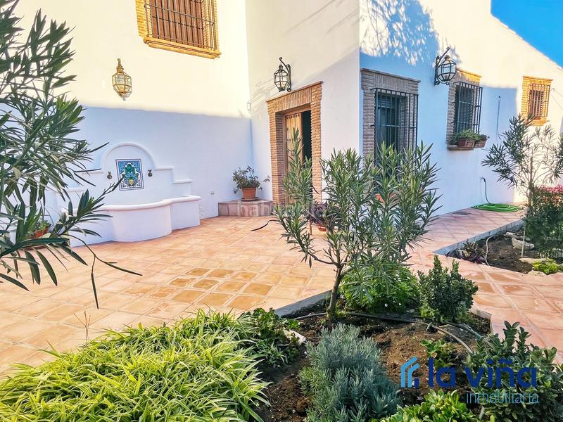 Foto 8fbeb5aa-e21a-43cf-a92d-bd15b1ac0363. Casa amb xemeneia a Villanueva De La Concepción