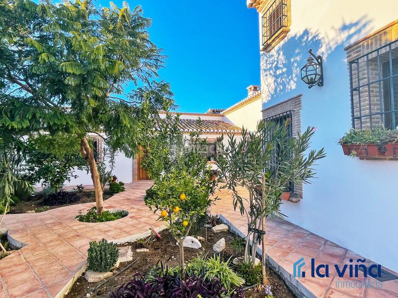 Foto c8881dcc-cda3-4b09-9532-d3420ec97a57. Casa amb xemeneia a Villanueva De La Concepción