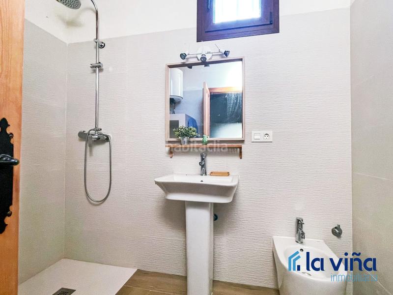 Foto dfaa4e58-c745-4120-a475-067c9e8c4756. Casa amb xemeneia a Villanueva De La Concepción