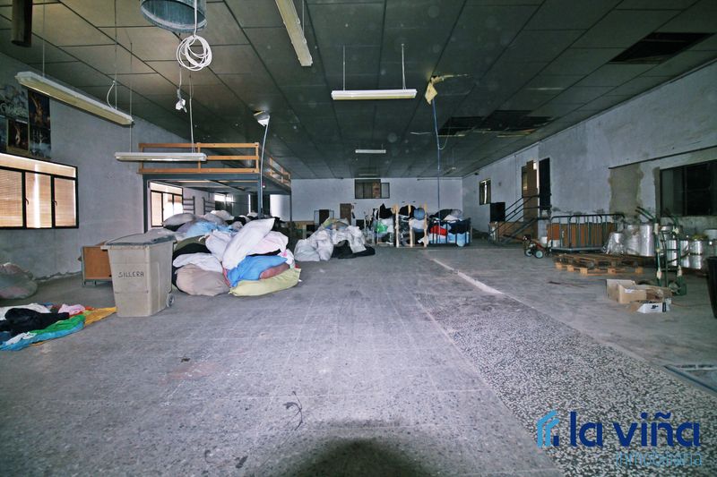 Foto f36a6249-5245-42b0-8019-99bbd7a79d9e. Nau industrial a Alameda