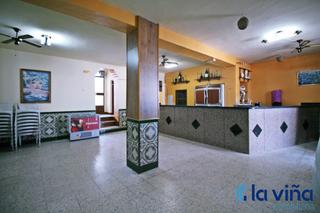 Casa a Villanueva de Algaidas. Ref. 210624803 se vende vivienda + local comercial en la atalaya