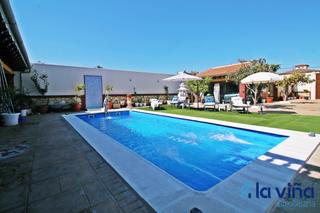 Xalet a Mollina. Ref. 250624806 se vende chalet con piscina en mollina (málaga)