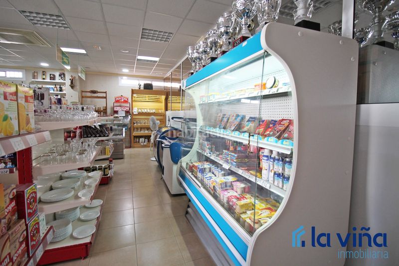 Foto b1282a27-4f83-48f9-aed8-d3d4e06a6603. Local comercial a Villanueva de Algaidas