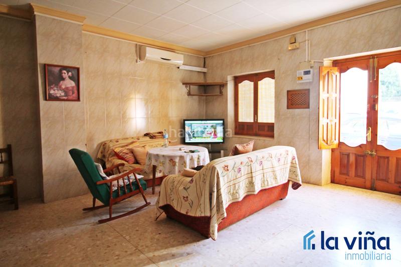 Foto 186af4f6-2835-4f2e-ab6b-45b8563cb866. Casa ref. 251024841 se vende casa con local en bobadilla estacion (malaga) en Antequera