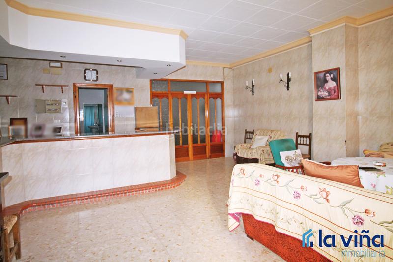 Foto 4f50198f-e2a8-482f-94a6-d5f05c6df928. Casa ref. 251024841 se vende casa con local en bobadilla estacion (malaga) en Antequera
