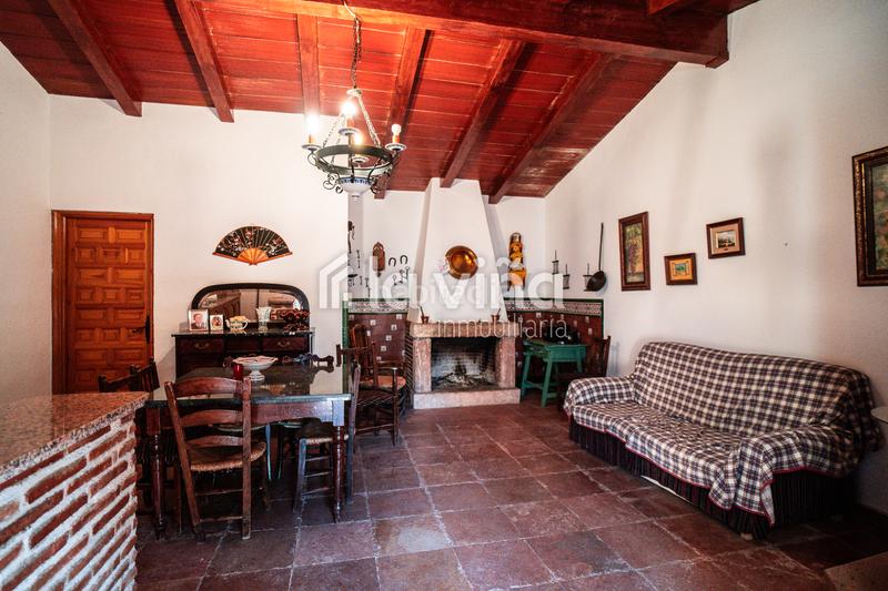 Foto cd12231a-ab2f-483d-ba6b-775fdde72c5b. Rural plot in Cueva de Menga Antequera