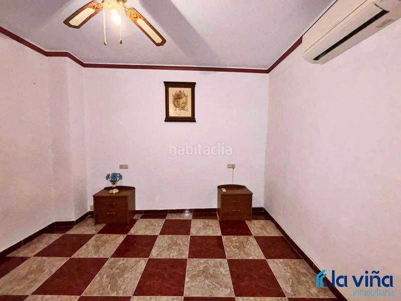 Foto 819a884f-9db0-4127-abd2-8a175a1cc445. Casa aparellada a Encinas Reales