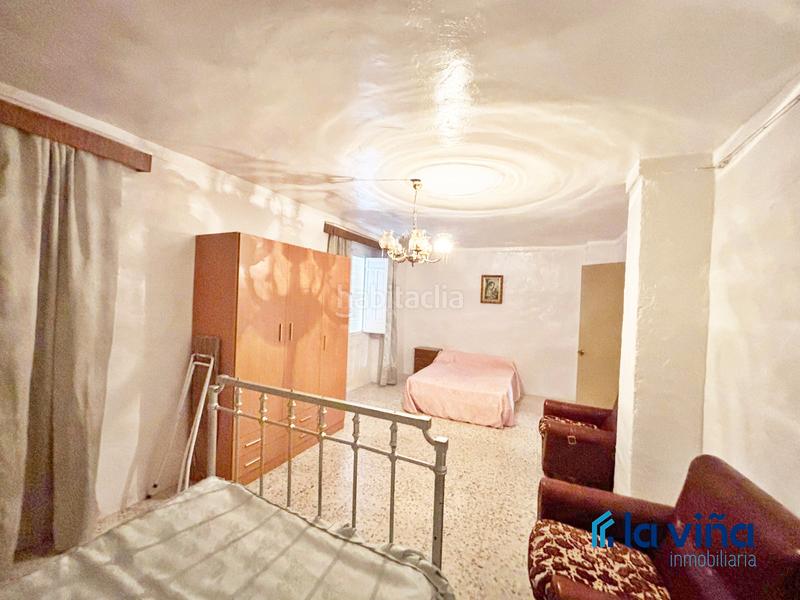 Foto 00137c82-efd3-40a6-b066-8d281d84144e. Casa ref:100325889 se vende casa de dos plantas en benameji (córdoba). en Benamejí