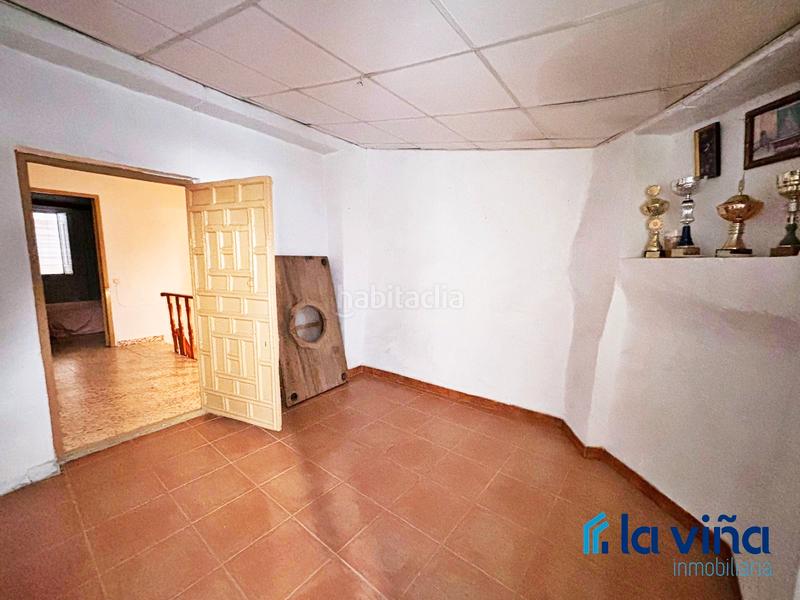 Foto bf3baa1a-fbd5-4cf6-8d0f-c06b5fdec361. Casa ref:100325889 se vende casa de dos plantas en benameji (córdoba). en Benamejí