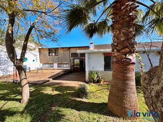 Casa adossada a Sierra de Yeguas. Ref. 080425903 se vende casa de planta baja en navahermosa, sier