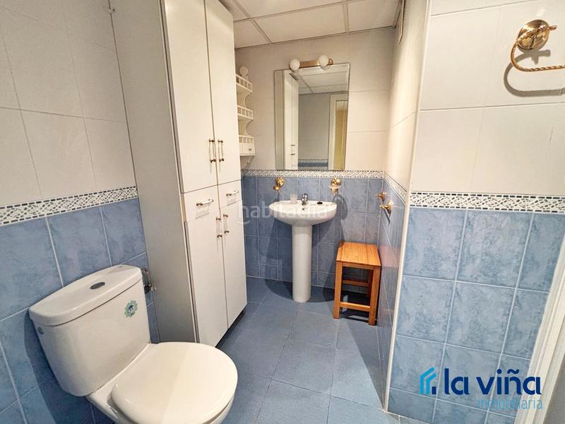 Foto 64ffb48f-dc56-4dec-a933-1e14088a9a9d. Piso ref:130525924 se vende piso en primera planta en rincon de la victoria (málaga). en Rincón de la Victoria
