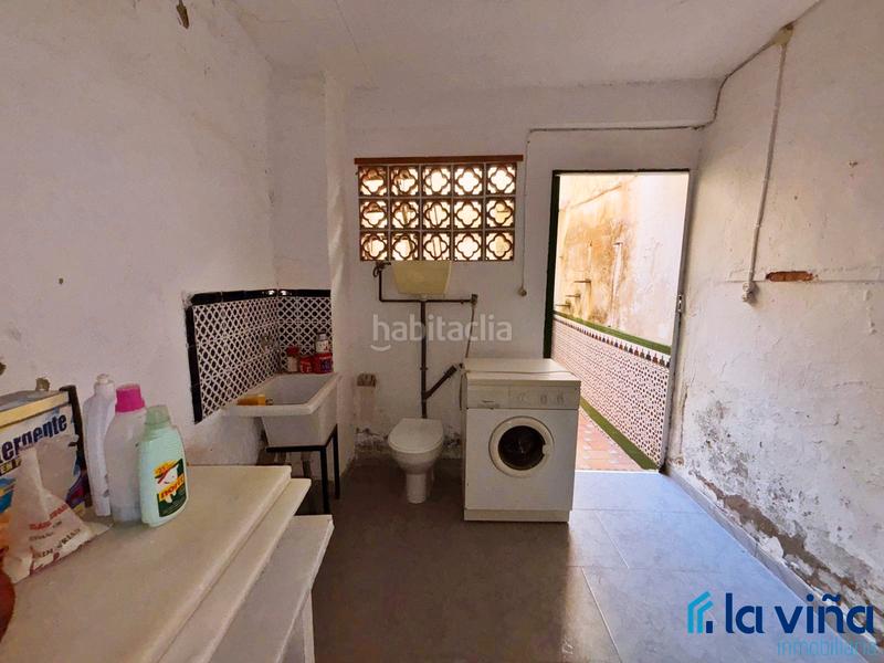 Foto 572cd105-feda-4c71-8e69-aa6e38973781. Casa aparellada a Archidona