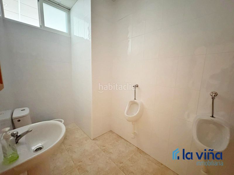 Foto 7ceeefc8-6da2-4965-b842-3631fc5ff257. Local comercial a Roda de Andalucía (La)