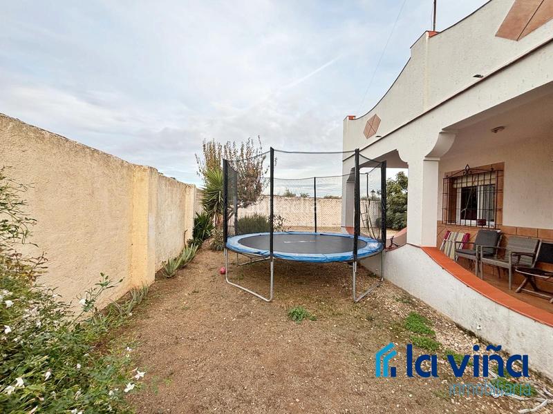 Foto c1264e9b-2aad-4074-a56a-2a37ca925aa5. Chalet avec cheminée dans Mollina