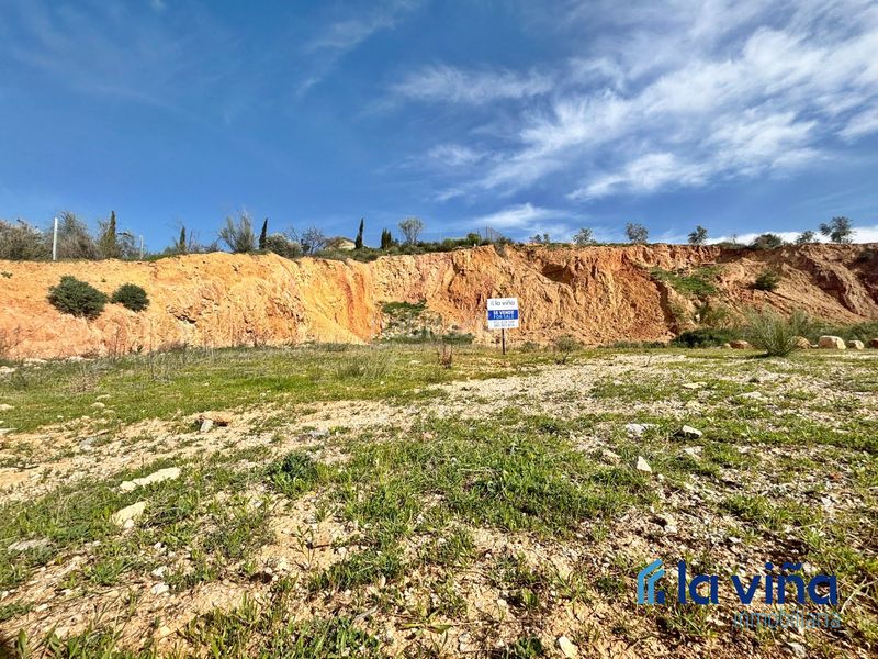 Foto 667ebd01-295d-4aa7-b566-ae37c4d98dd9. Terreny residencial a Loja