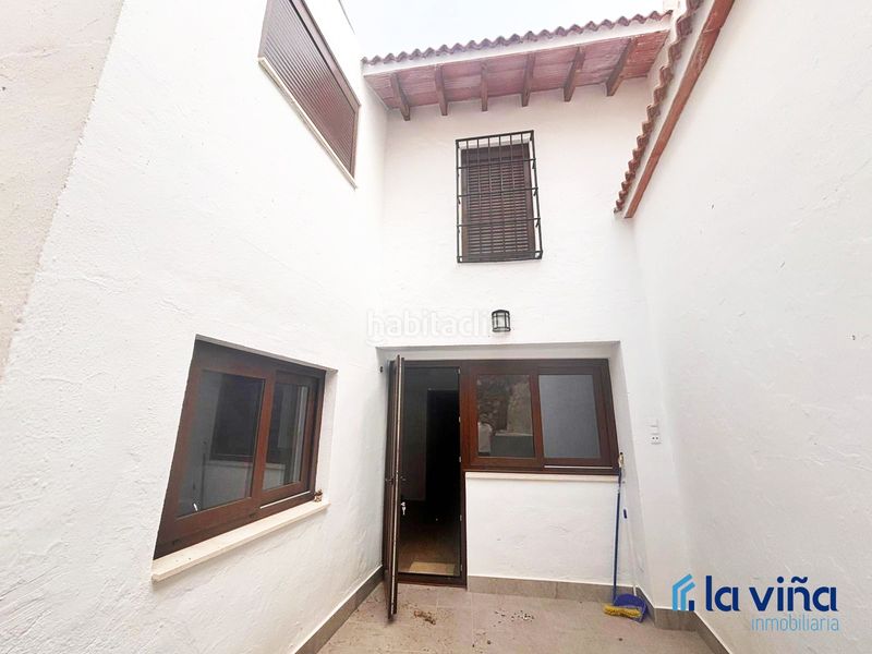 Foto 6dbe68b0-b369-4811-85b2-8259cd1f102a. Casa amb xemeneia piscina a Cuevas Bajas