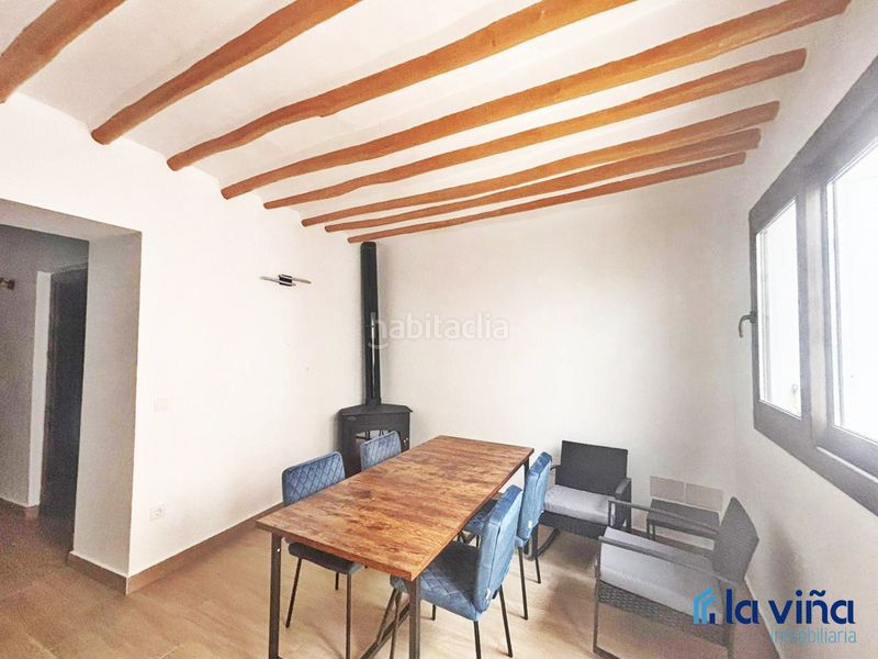 Foto ed8b2d95-53ee-4c8f-bd12-2ea4e8513bbf. Casa amb xemeneia piscina a Cuevas Bajas