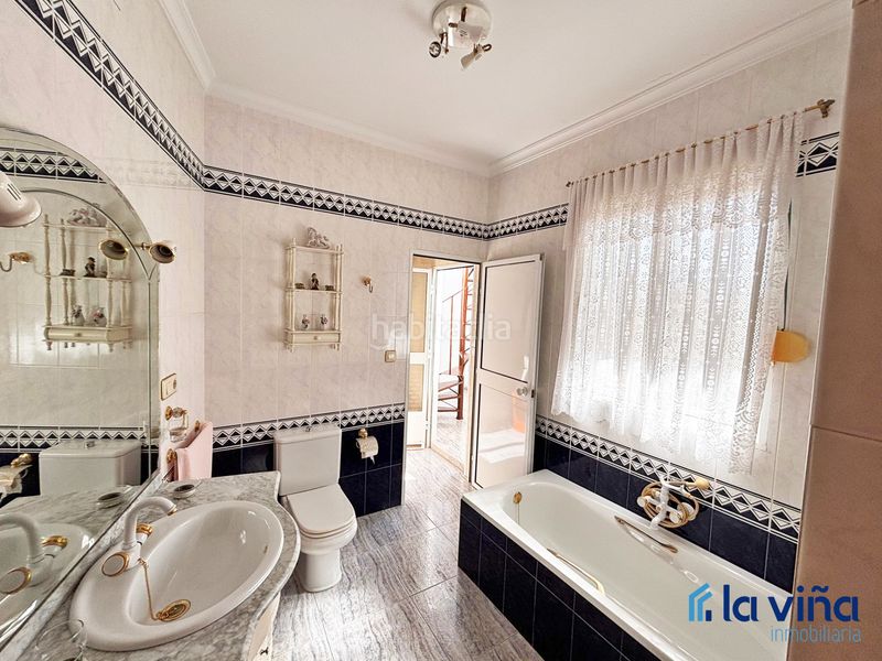 Foto ecdd7789-1a8a-47d8-9151-e1cd0604f359. Casa a Encinas Reales