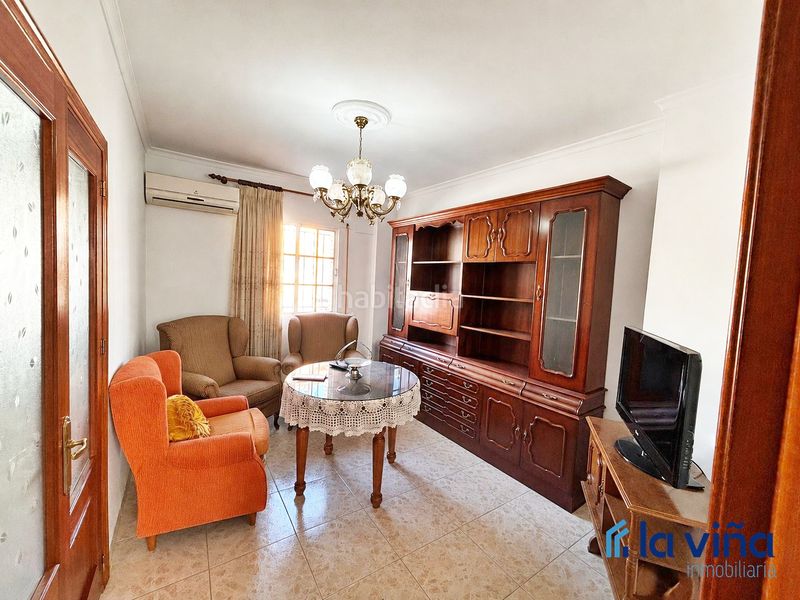 Foto 4ef14861-df60-4d2f-bf37-c9bd9dd8a9d3. Casa a Encinas Reales