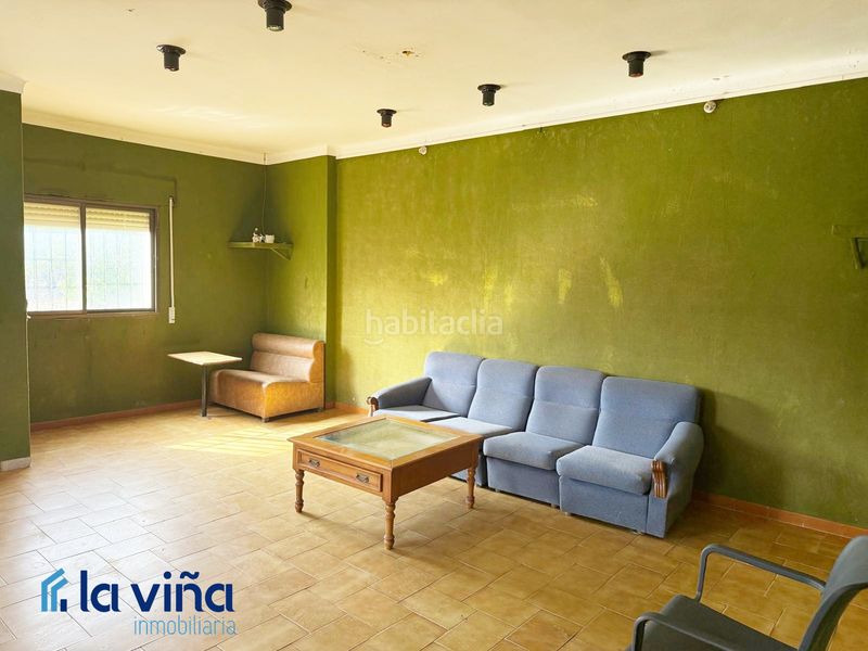 Foto 0e283ee7-44f2-47a4-9f7c-8c90447a9f47. Casa amb aparcament a Loja