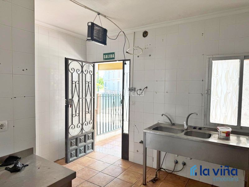 Foto 82af797d-30a8-45e9-9d42-5eaa88d5d028. Casa amb aparcament a Loja