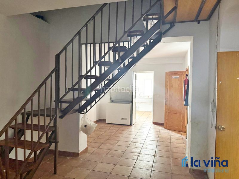 Foto a31b104d-f845-4fe5-9ec8-f847874e658a. Casa amb aparcament a Loja