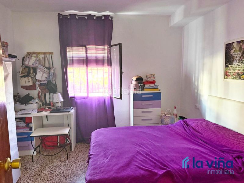 Foto a77df3ba-89cb-4775-ac5d-0d48556e1b33. Casa amb aparcament a Loja