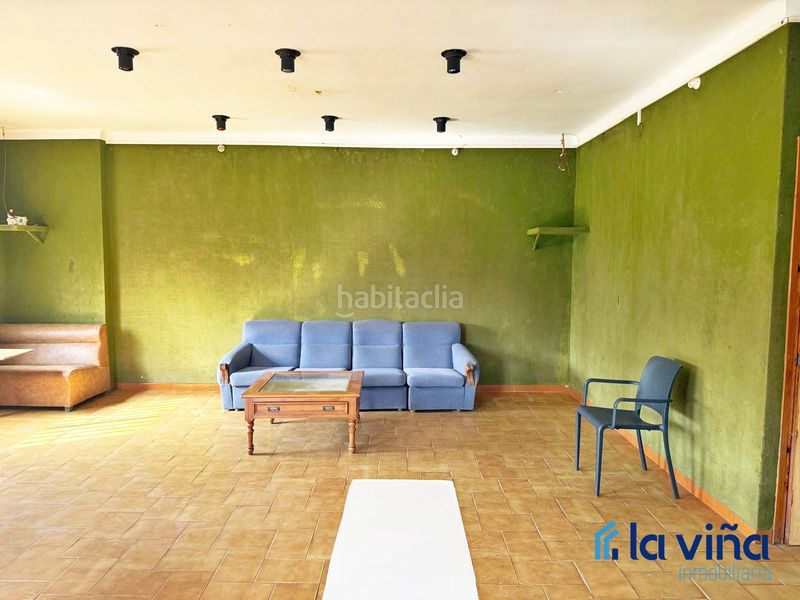 Foto e6f9f37b-9afb-44f9-8c1e-9226ed2086ff. Casa amb aparcament a Loja