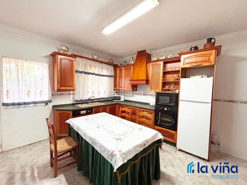 Foto d2f43447-3a94-48cb-8c46-32ed5b7abc2e. Casa a Humilladero