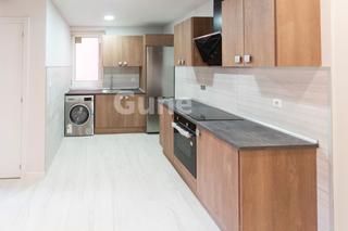 Pis a Beasain. Piso en venta en beasain