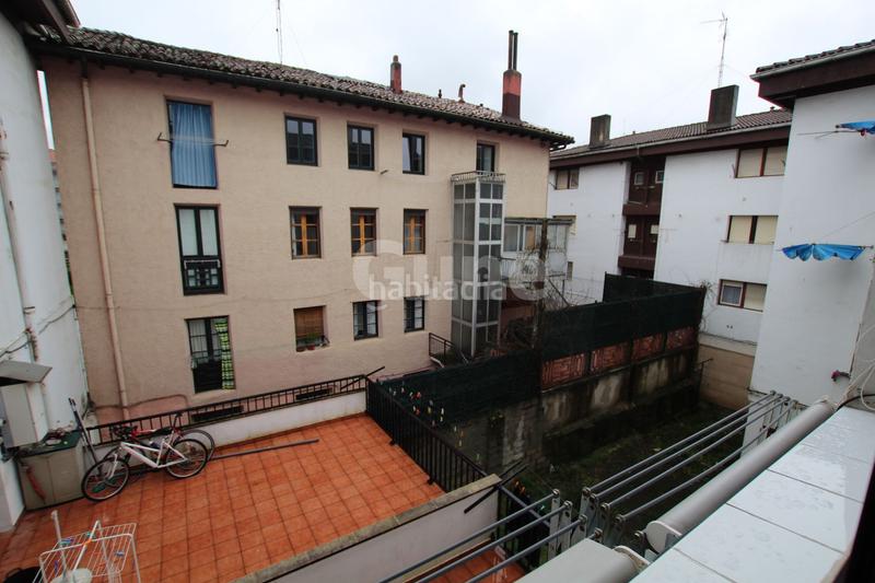 Foto 070073cd-720d-4ea9-8c6c-19bbc1645ab4. Piso vivienda en venta reformada y muy soleada de 60 m en san andrés, en Ormaiztegi