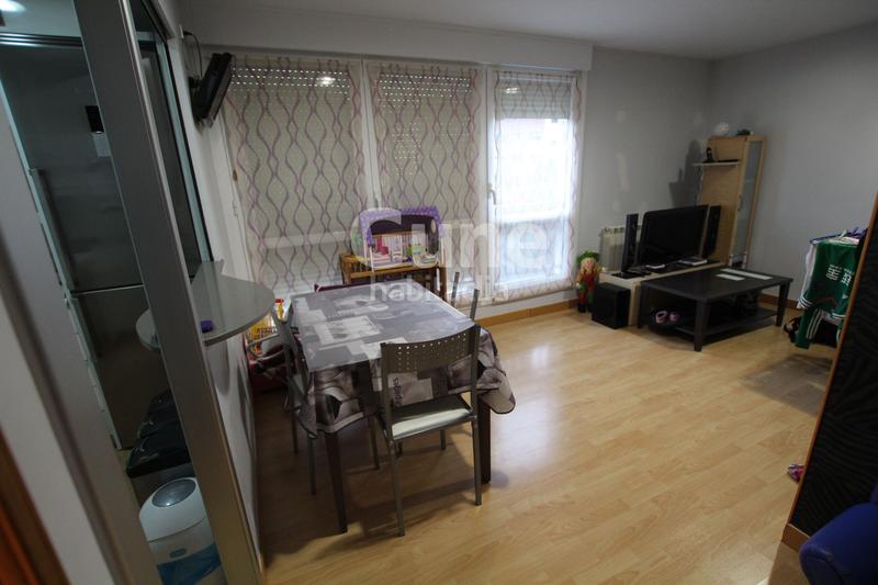 Foto 0d801b47-6e85-44ef-b7d8-1175730e6873. Piso vivienda en venta reformada y muy soleada de 60 m en san andrés, en Ormaiztegi