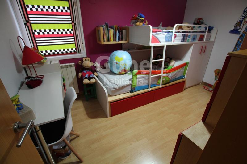 Foto 549cb71d-6fe8-4f30-a735-9c3cbf06402f. Piso vivienda en venta reformada y muy soleada de 60 m en san andrés, en Ormaiztegi