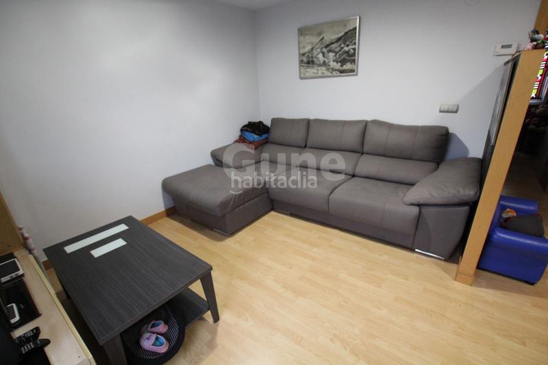 Foto c1b54fd9-fa51-4d32-bba5-284bb1153575. Piso vivienda en venta reformada y muy soleada de 60 m en san andrés, en Ormaiztegi