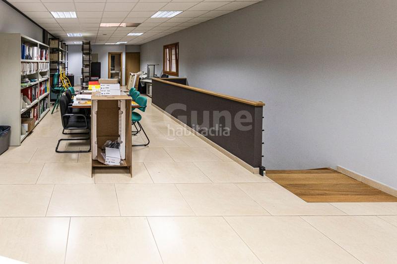 Foto 21bb5135-b133-4107-ad25-7230c56210a9. Bâtiment à usage industriel dans Lazkao