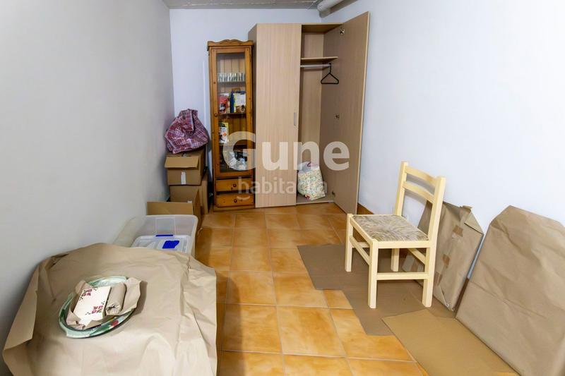 Foto 1ae6b060-b05f-4b95-81dd-7840bec60070. Local comercial local diáfano en jm iturriotz en Beasain
