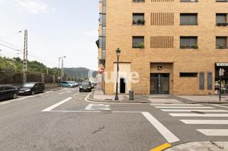 Local Comercial  Mendeurren etorbidea. Local en venta en beasain centro