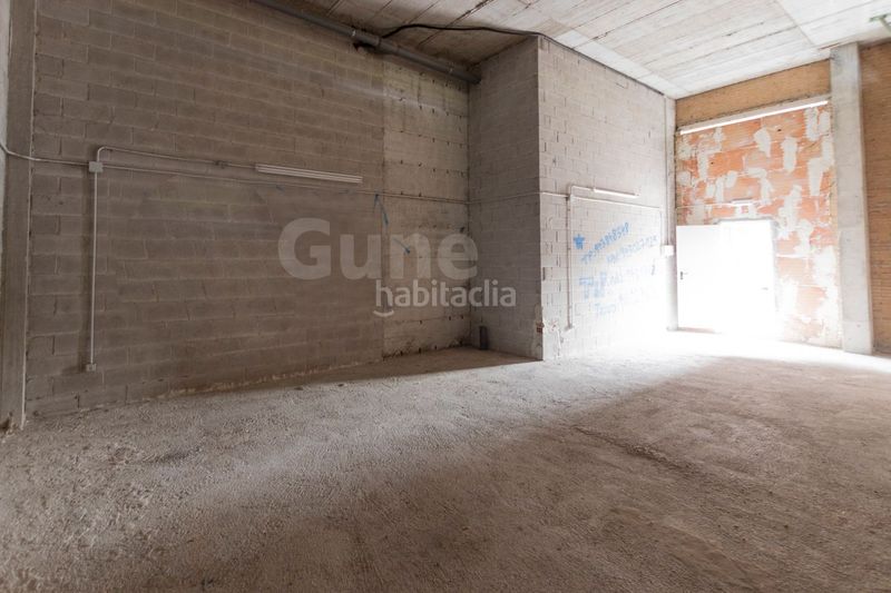 Foto 163ccf72-01ef-47a6-a007-dd1e65bc6579. Local comercial a Beasain