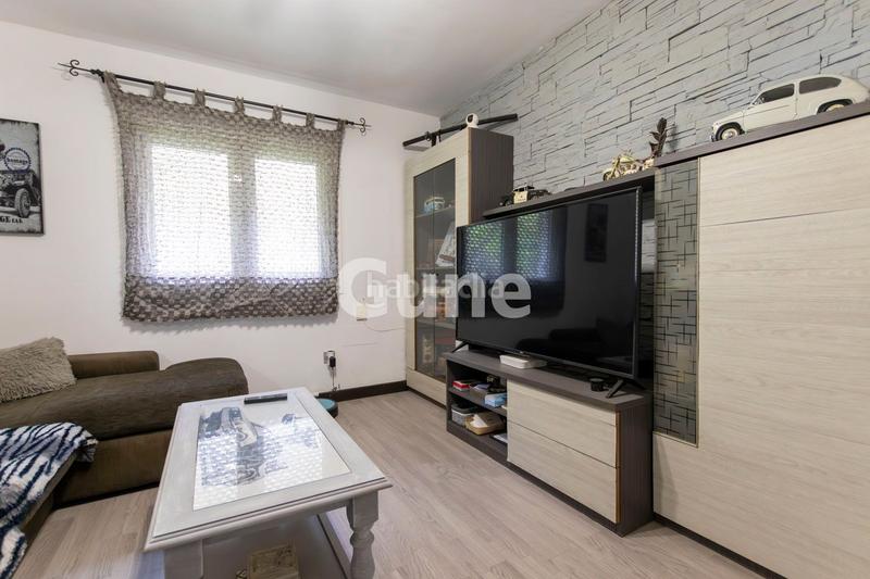 Foto 20a9814b-1f6e-47de-ba3c-1e080162f34f. Piso  en venta en Legorreta