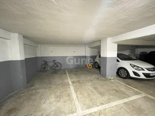 Aparcament cotxe  Hirigoien kalea. Raya de garaje en venta, lazkao.