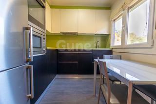 Pis  Karreratarren. Piso en venta en beasain