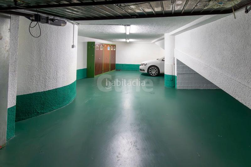 Foto a8564dbd-5cf2-41b4-b68f-ce0c41a2acfb. Car parking in Beasain