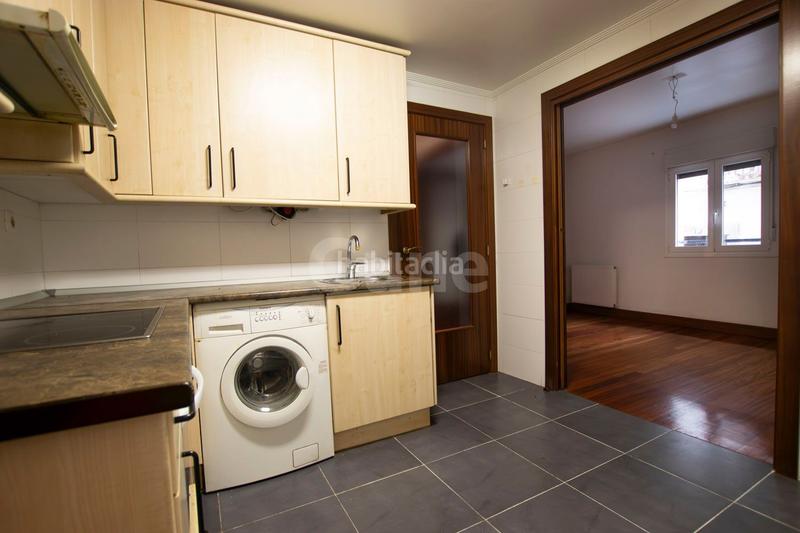 Foto 035a23c7-c648-451e-8187-003df7fd39d7. Piso  en venta centro. en Urretxu